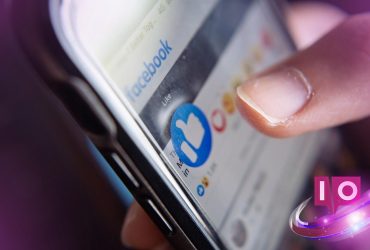 AI-Enda Sociala Medieplattform Utlöser Oväntade Botkrig