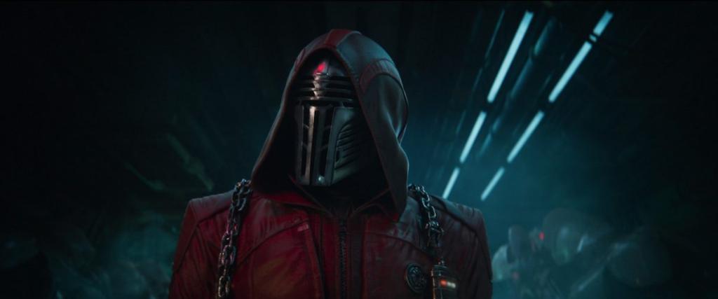 Dredgen Bael i Destiny 2, med huva, hjälm och en Kylo Ren-liknande röst.