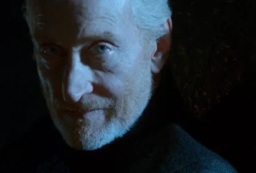 Charles Dance bekräftad som Two-Face's pappa i The Batman Part II