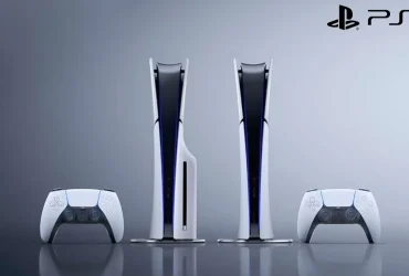 THOUGHT: The user wants a Swedish translation of "PS5 Sales Plummet as Hardware Prices Stay High". I need to translate each part naturally into Swedish.
- "PS5 Sales": "PS5-försäljningen" or "Försäljningen av PS5". "PS5-försäljningen" is more concise and common.
- "Plummet": "rasar", "störtar", "faller kraftigt". "Rasar" is a good, strong word for plummeting sales.
- "as Hardware Prices Stay High": "samtidigt som hårdvarupriserna förblir höga" or "då hårdvarupriserna ligger kvar högt". "Medan hårdvarupriserna förblir höga" or "eftersom hårdvarupriserna fortsätter att vara höga". "Medan hårdvarupriserna förblir höga" is a good fit. "Förblir" means 'remain'. "Ligger kvar högt" also works.
Let's try to combine them:
"PS5-försäljningen rasar medan hårdvarupriserna förblir höga."
"PS5-försäljningen störtar då hårdvarupriserna fortsätter att vara höga."
"Rasar" is quite strong and fitting for "plummet". "Medan hårdvarupriserna förblir höga" is a direct and natural translation for the second part.
Final check:
"PS5 Sales" -> "PS5-försäljningen"
"Plummet" -> "rasar" (verb, present tense)
"as" -> "medan" (while, as)
"Hardware Prices" -> "hårdvarupriserna"
"Stay High" -> "förblir höga" (remain high)
This seems correct and natural.PS5-försäljningen rasar medan hårdvarupriserna förblir höga